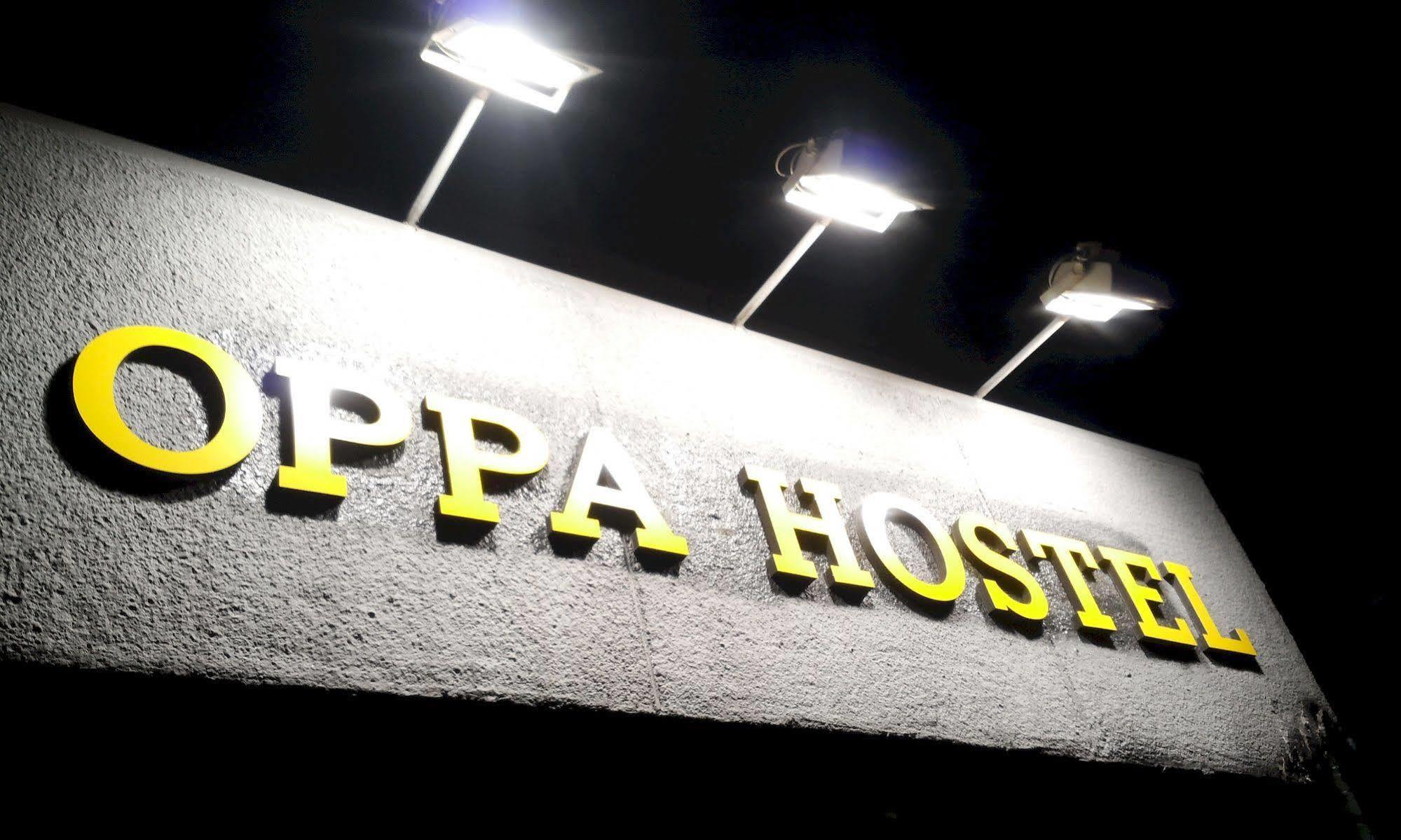 Oppa Hostel Séoul Extérieur photo