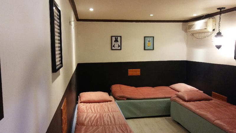Oppa Hostel Séoul Extérieur photo